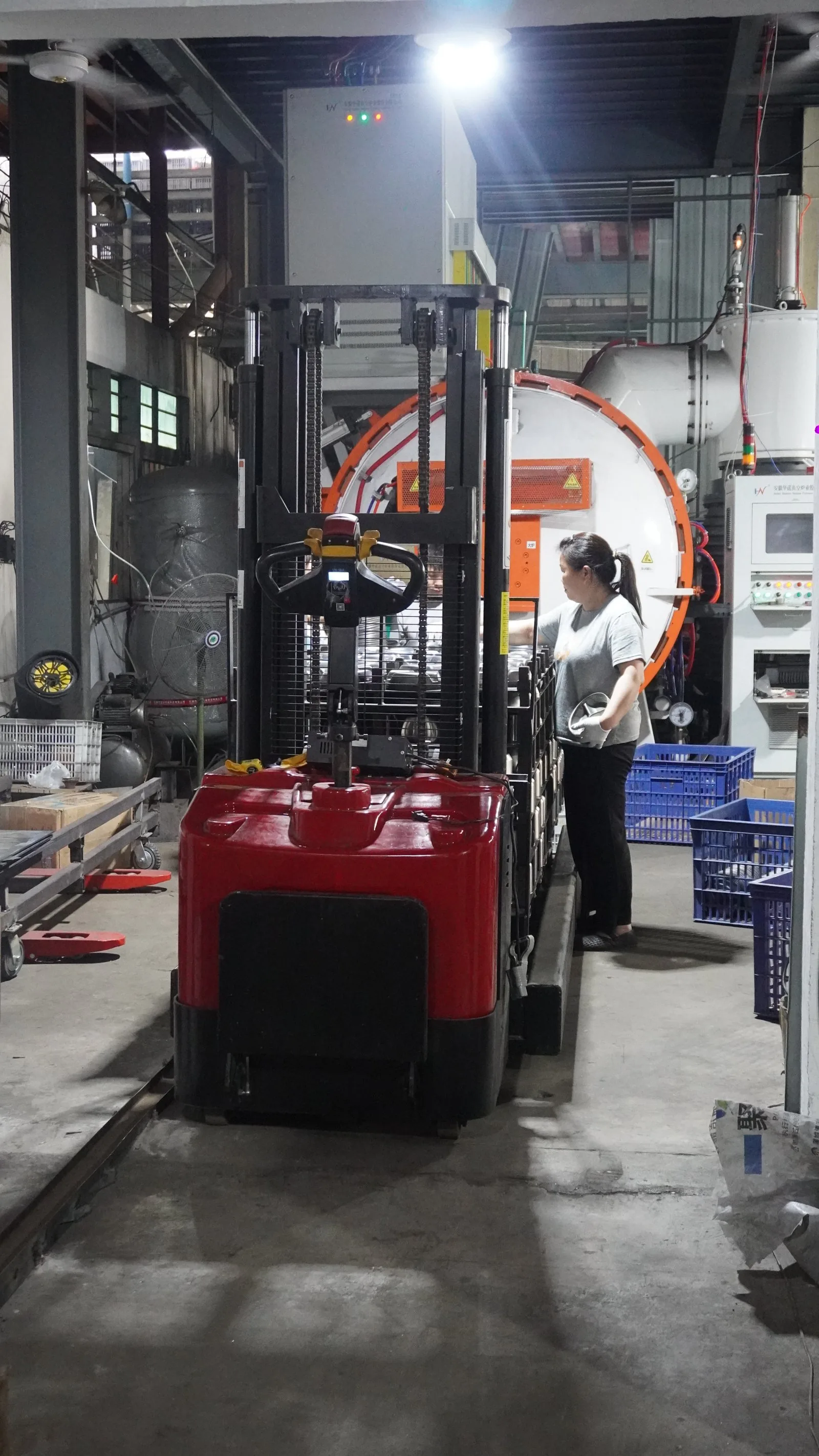 Titanium Manufacturing Metal Components and Equipment Loading